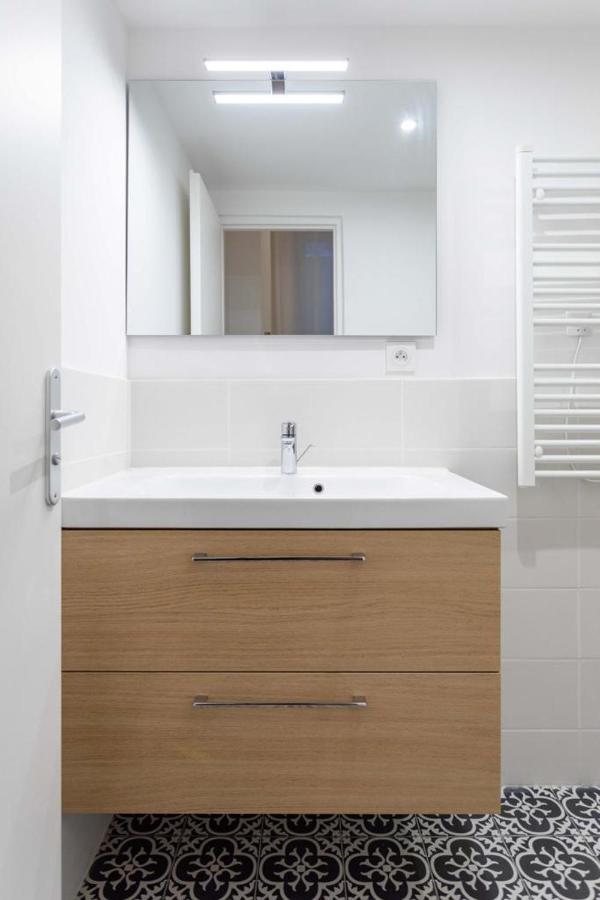 Grand T4 Avec 3Sdb - Quartier Joliette - Ideal Familles Et Groupes Marseille Exterior photo